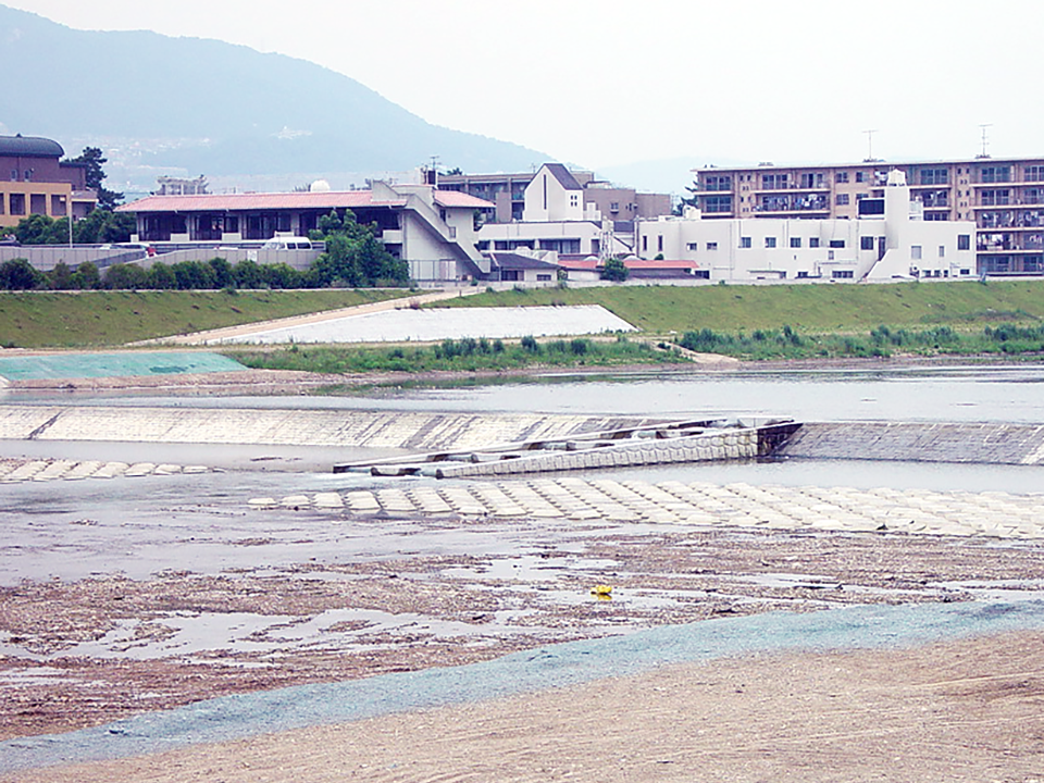武庫川床止工